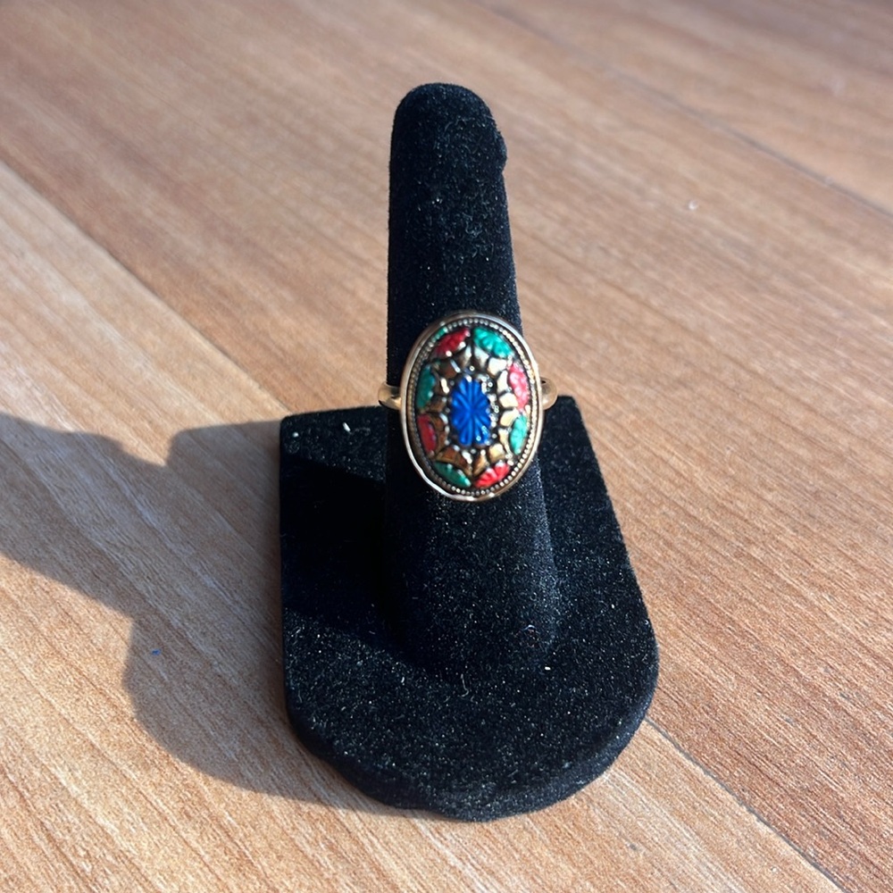 Vintage 1960s  Sarah Coventry “Light Of The East” enameled ring